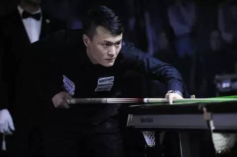 给对方防线 给对方防线